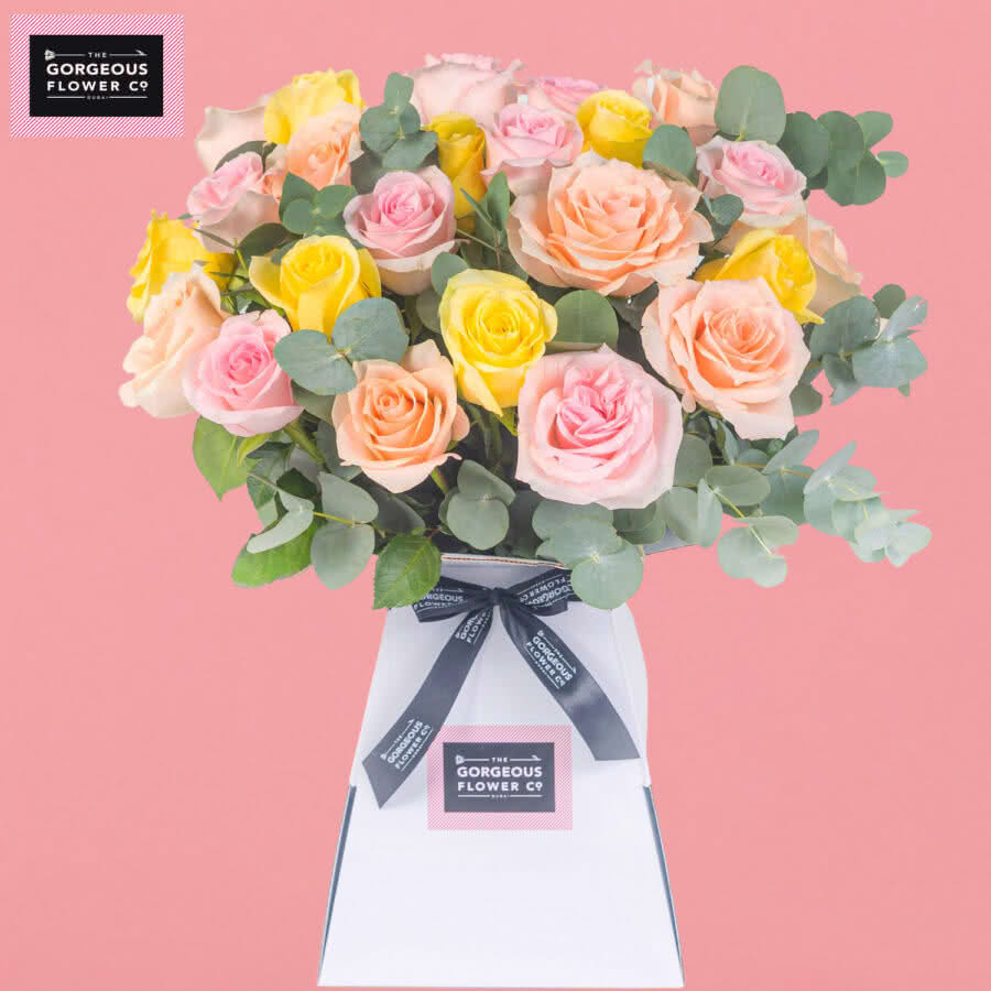 Palm Cove with mixed pastel roses - Gorgeous