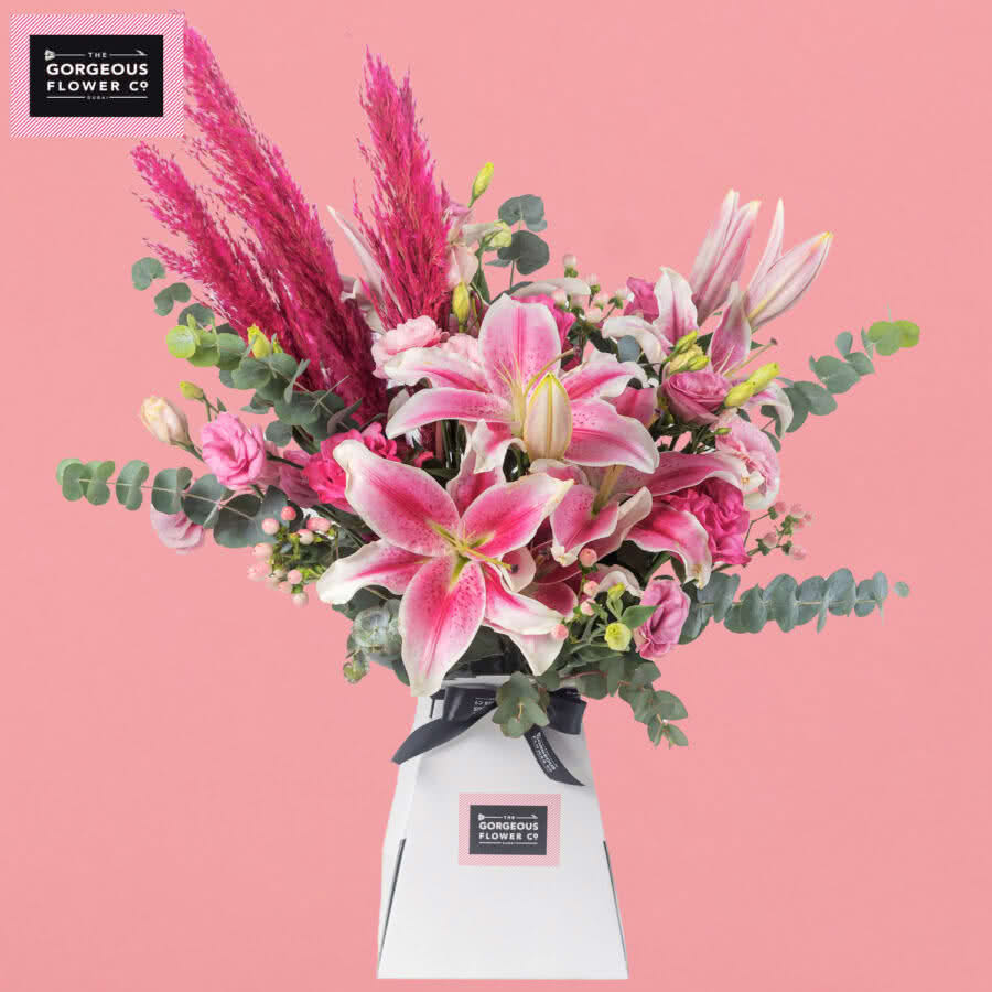 Pink Paradise with Pink Garden Roses and Pampas